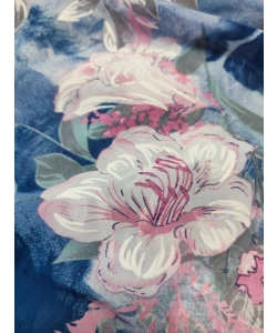 Niebieska elastyczna dzianina Jersey - białe i różowe kwiaty